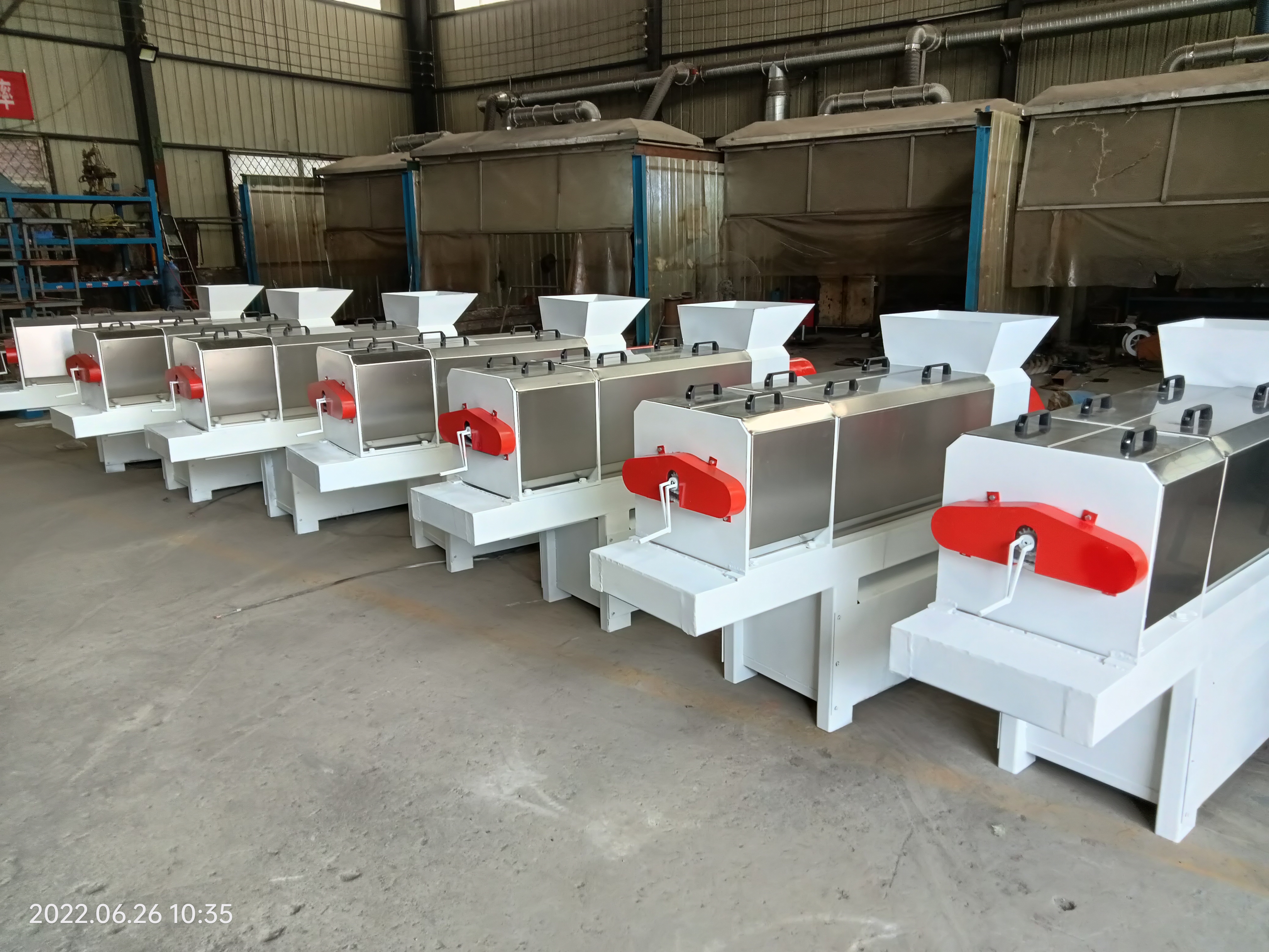 處理中藥渣可以用螺旋壓榨機嗎？