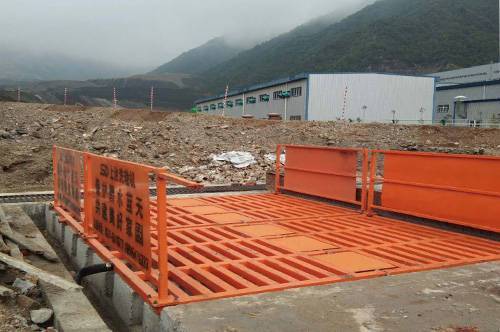 工業(yè)洗車機(jī)短時(shí)間內(nèi)快速?zèng)_洗干凈車輛